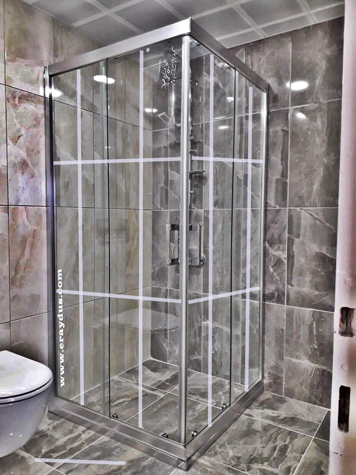 Kare Cam Duşakabin